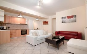 Sk-George Apartments By The Sea And Airport