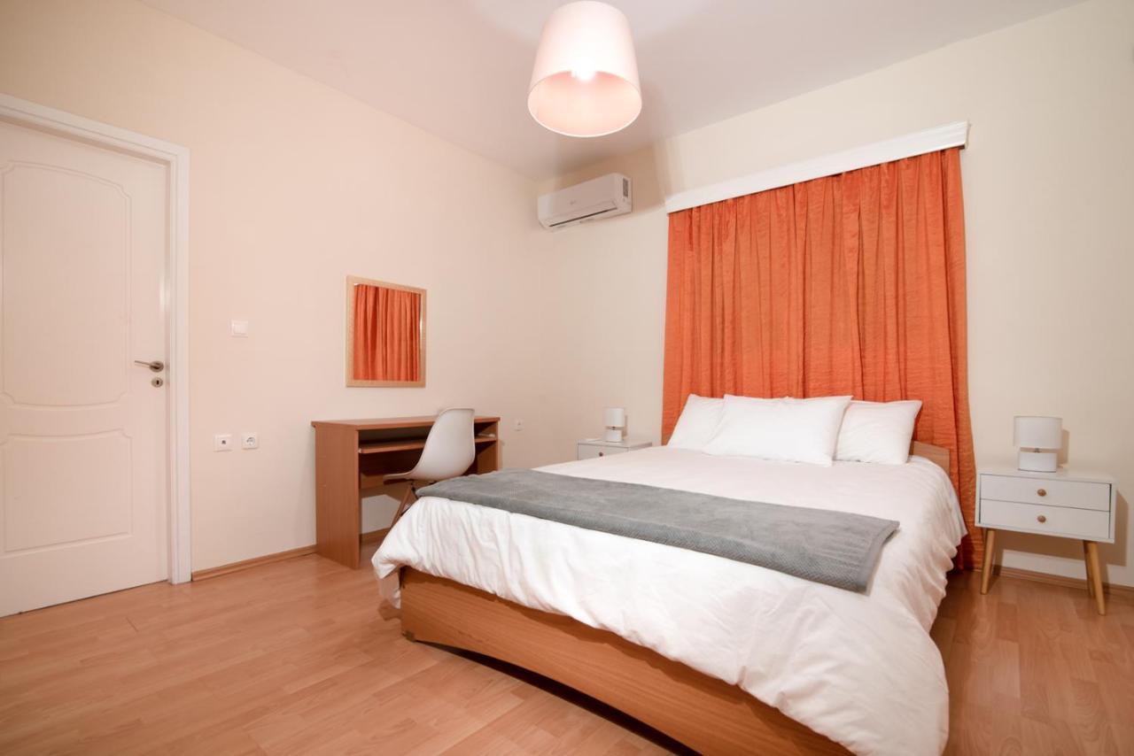 Sk-George Apartments By The Sea And Airport Pórto Ráfti Exterior foto